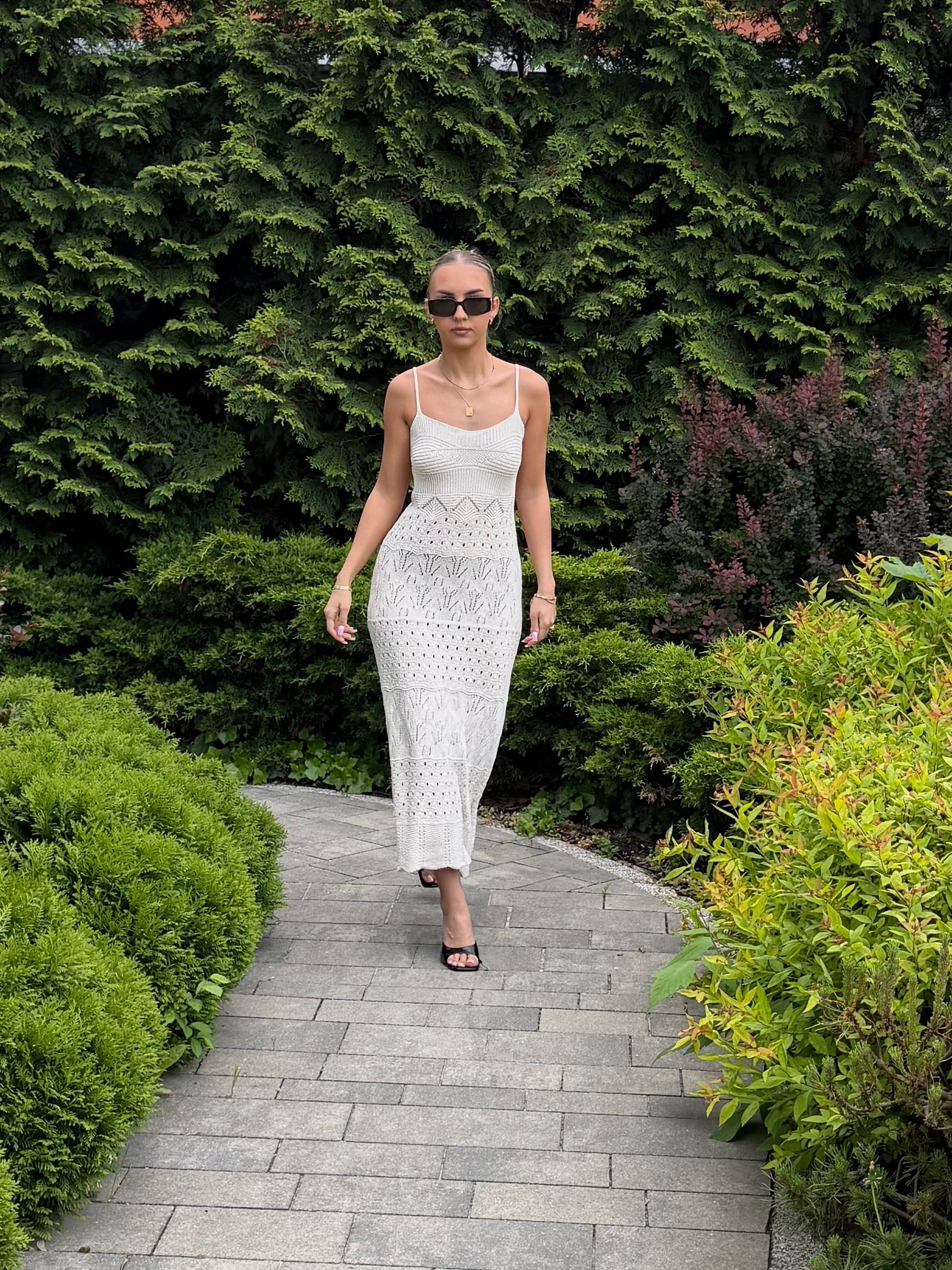 Ażurowa midi sukienka - Veretti Boutique