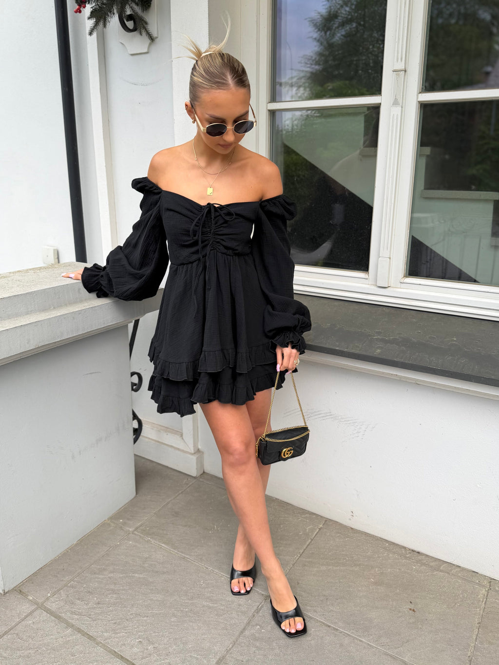 Bawełniana sukienka na długi rękaw MBOCHAROWA - Veretti Boutique