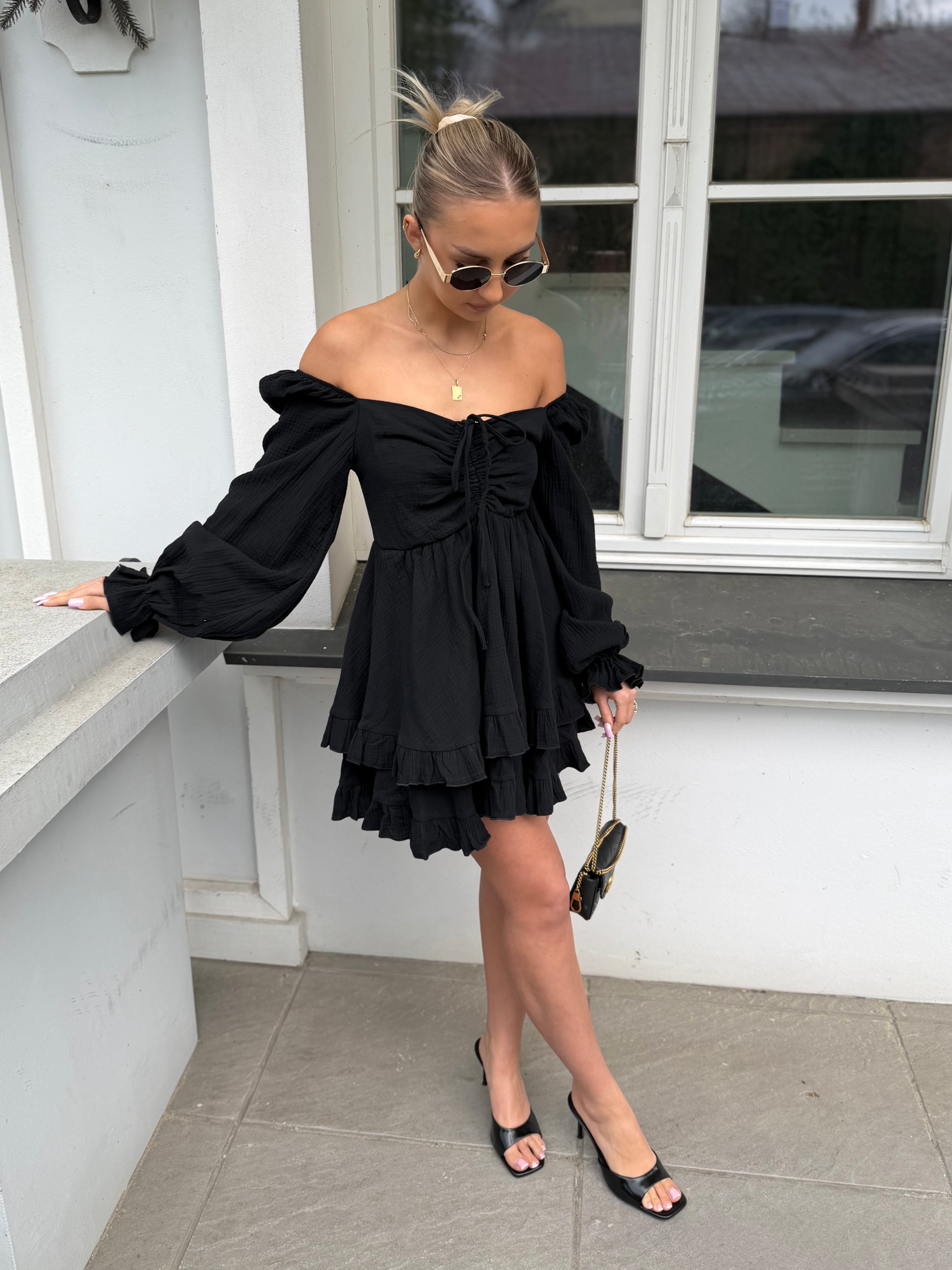 Bawełniana sukienka na długi rękaw MBOCHAROWA - Veretti Boutique