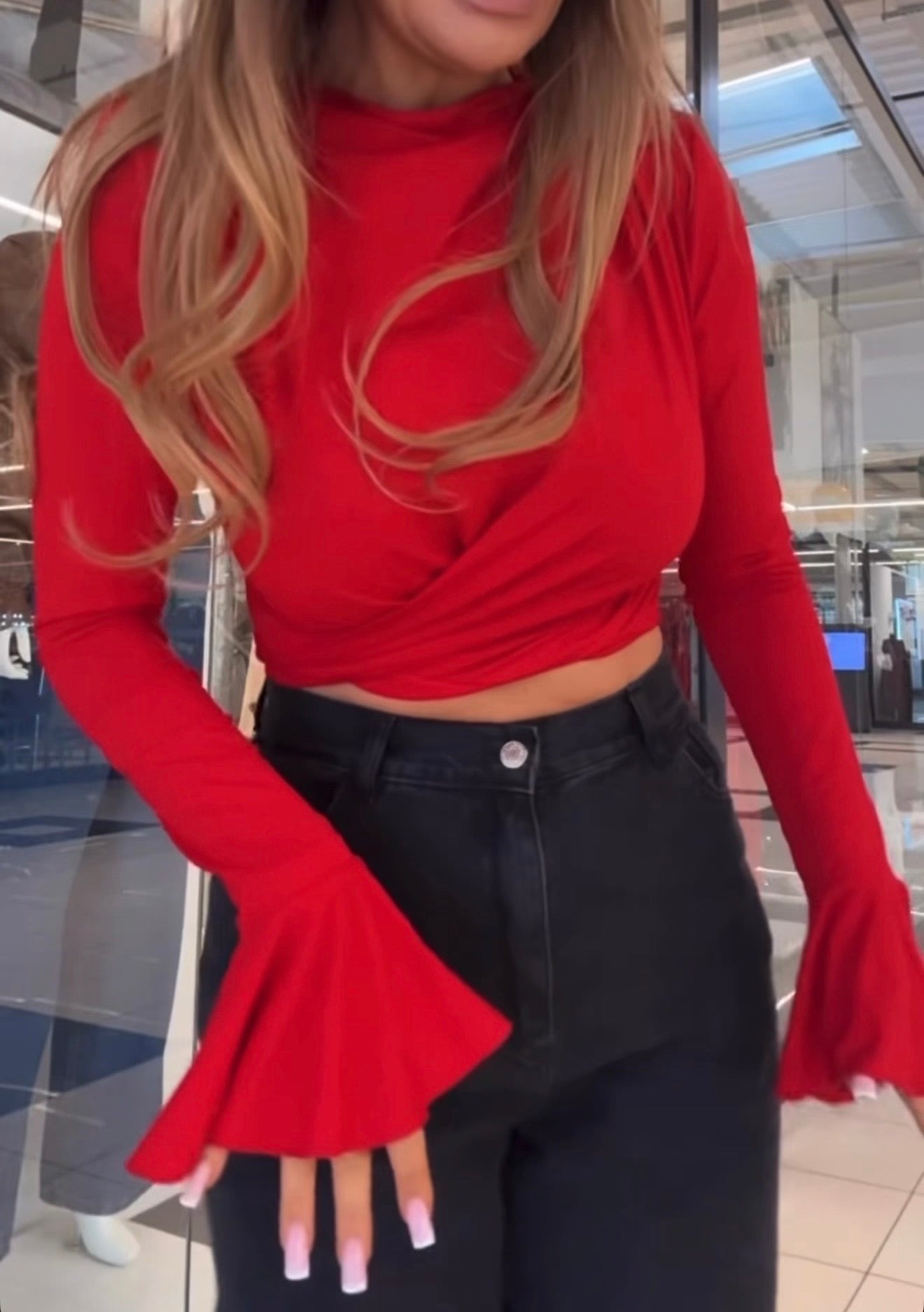 Bluzka dzwonek krótki 95% wiskoza EMO - Veretti Boutique