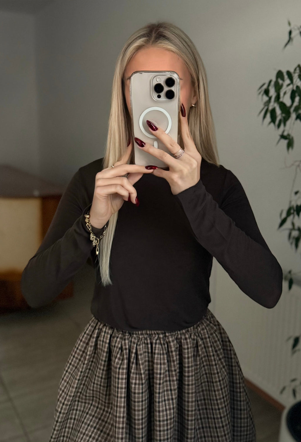 Bluzka mgiełka 75% wiskoza i 10% kaszmir brązowa - Veretti Boutique