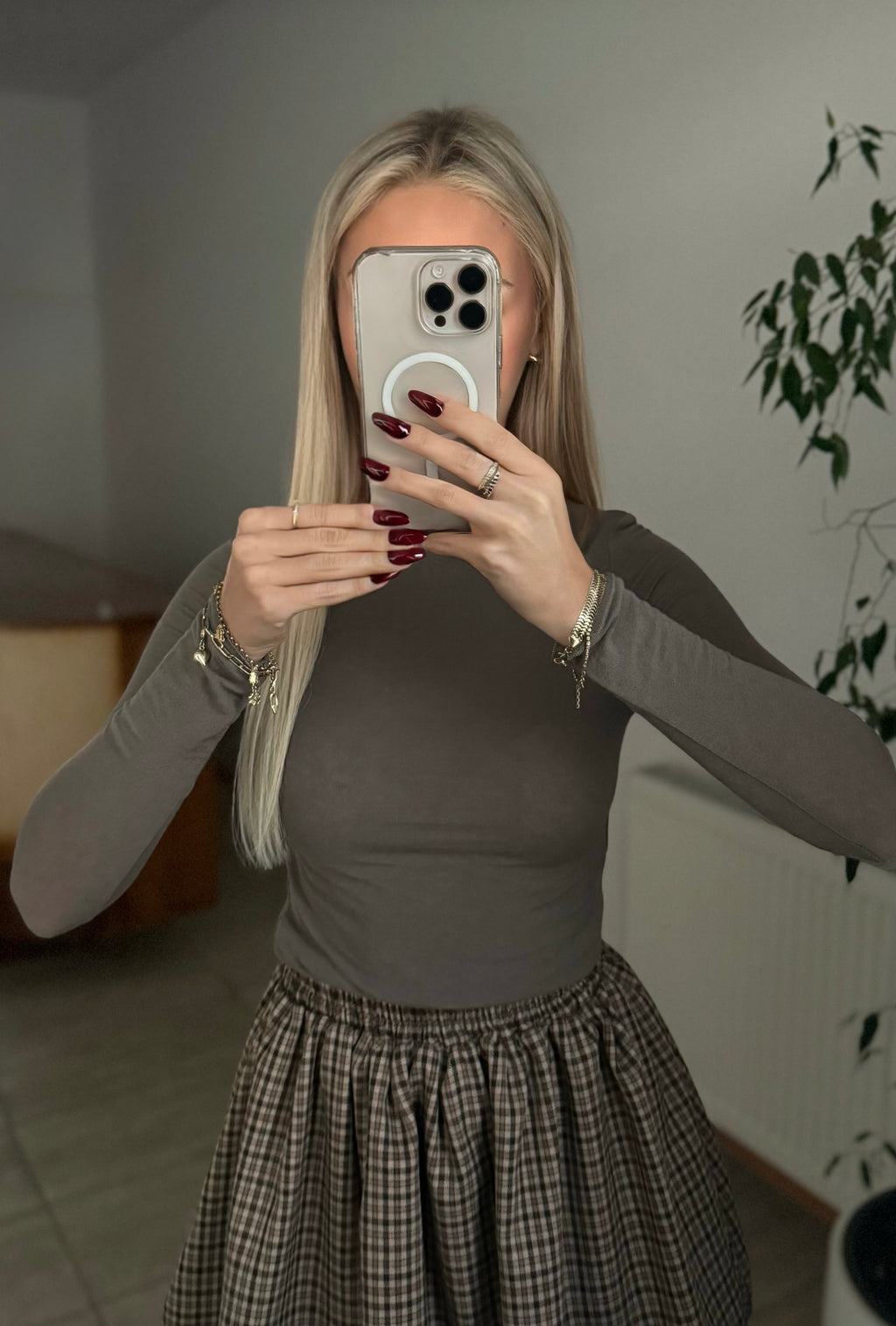 Bluzka mgiełka 85% modal i 10% kaszmir cappuccino - Veretti Boutique