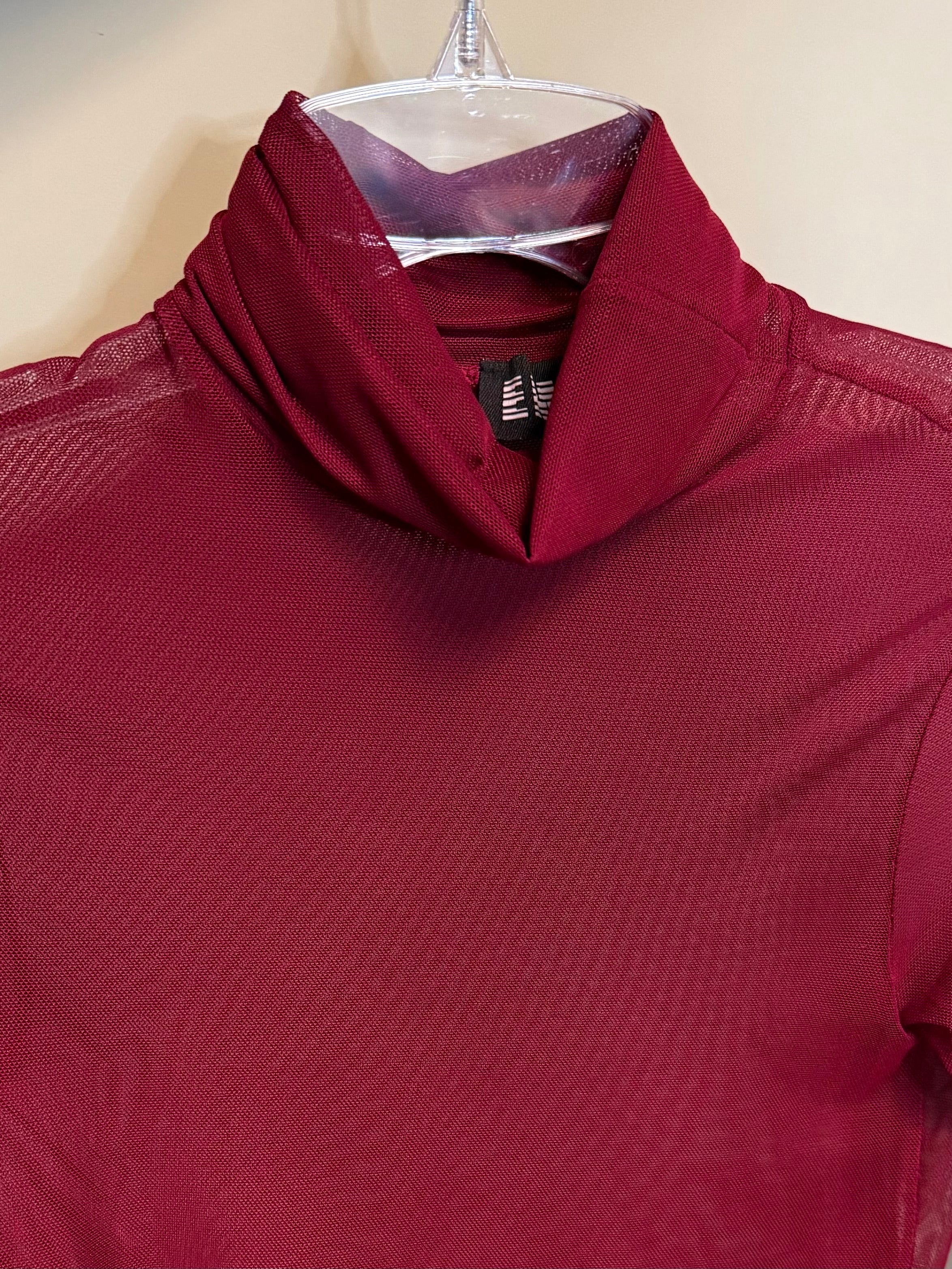 Bluzka z golfem przezroczysta bordowa EMO - Veretti Boutique