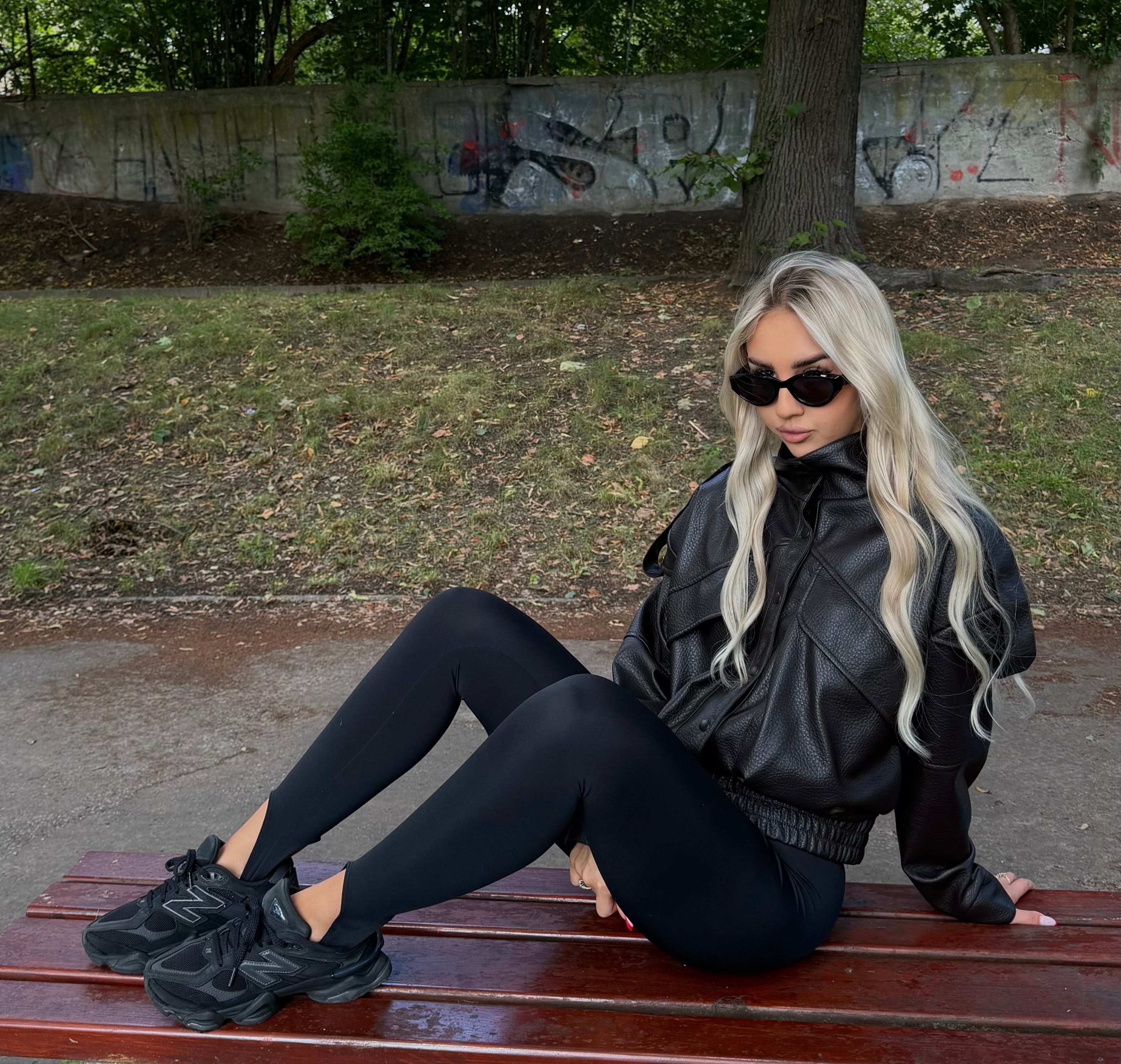 Eko skóra z poduszkami - Veretti Boutique