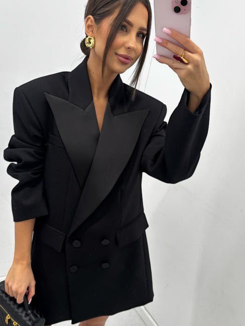 Garniturowa sukienka EMO - Veretti Boutique