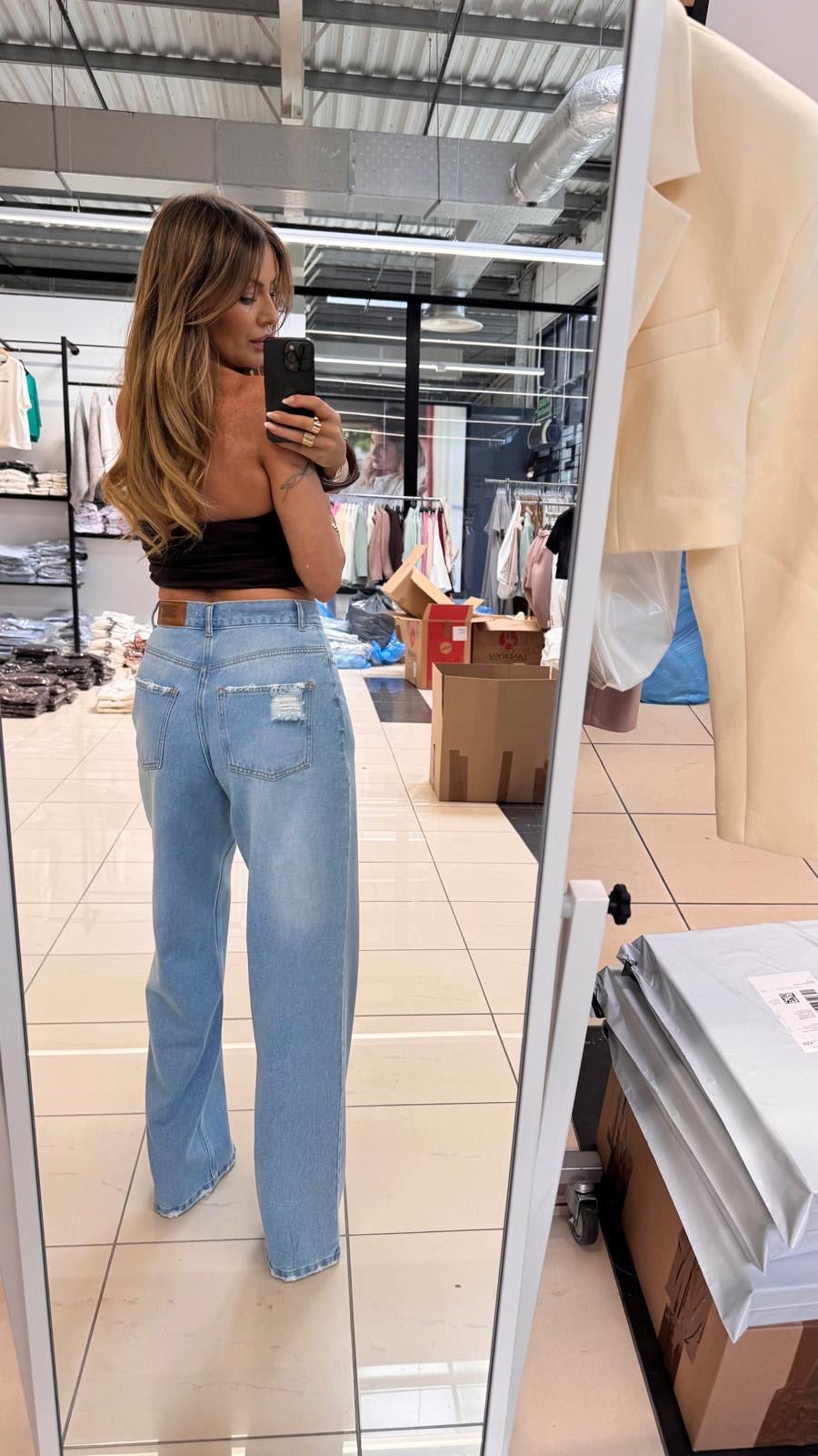 Jeansy klastyczne Emo - Veretti Boutique