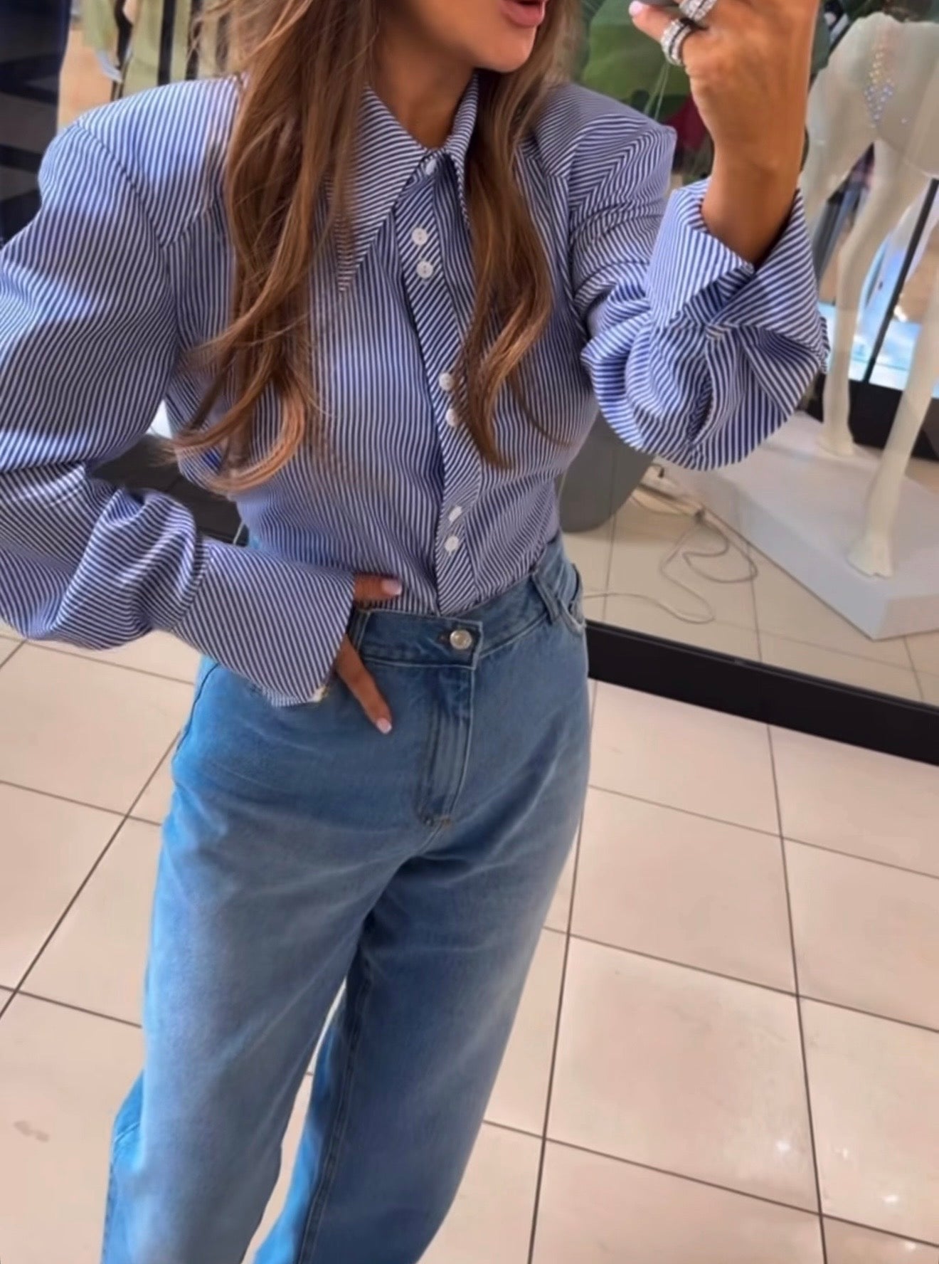 Jeansy klastyczne Emo - Veretti Boutique