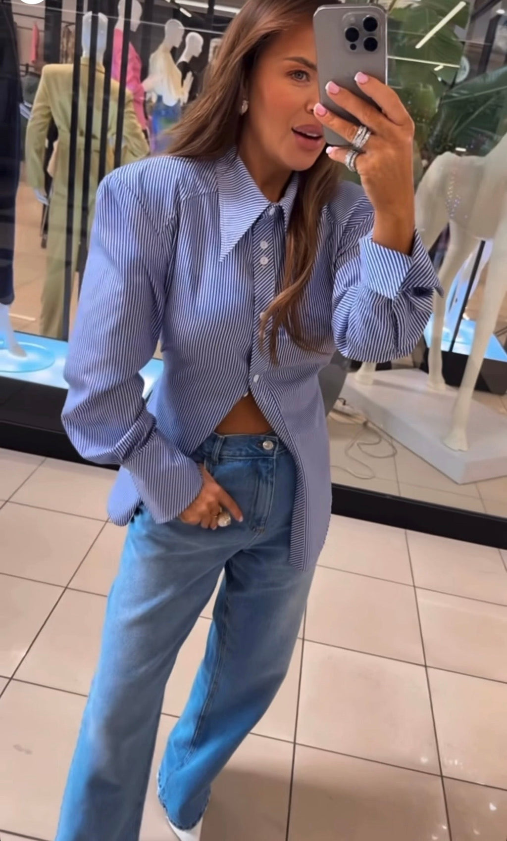 Jeansy klastyczne Emo - Veretti Boutique