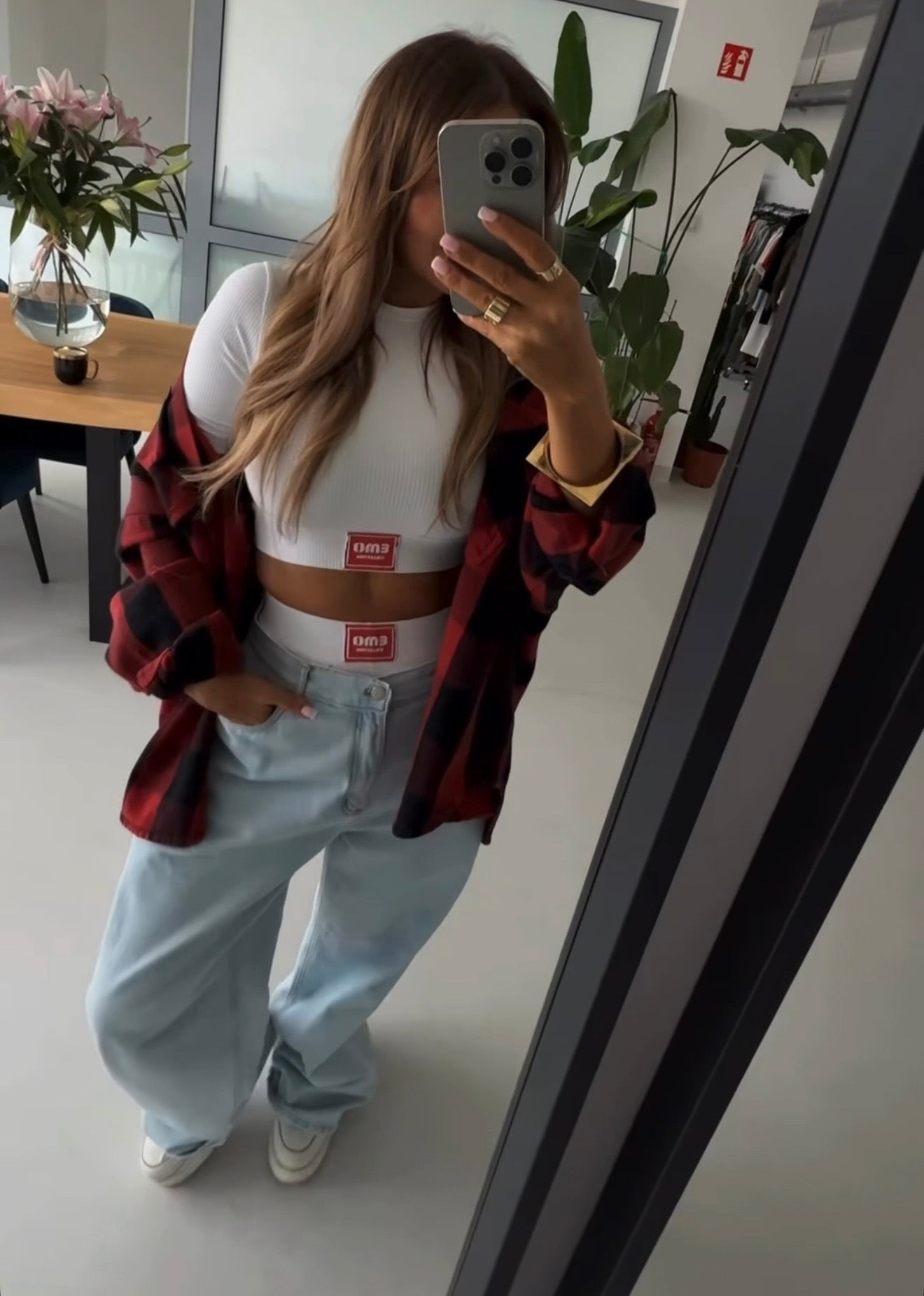 Jeansy z zakładka baby jeans EMO - Veretti Boutique