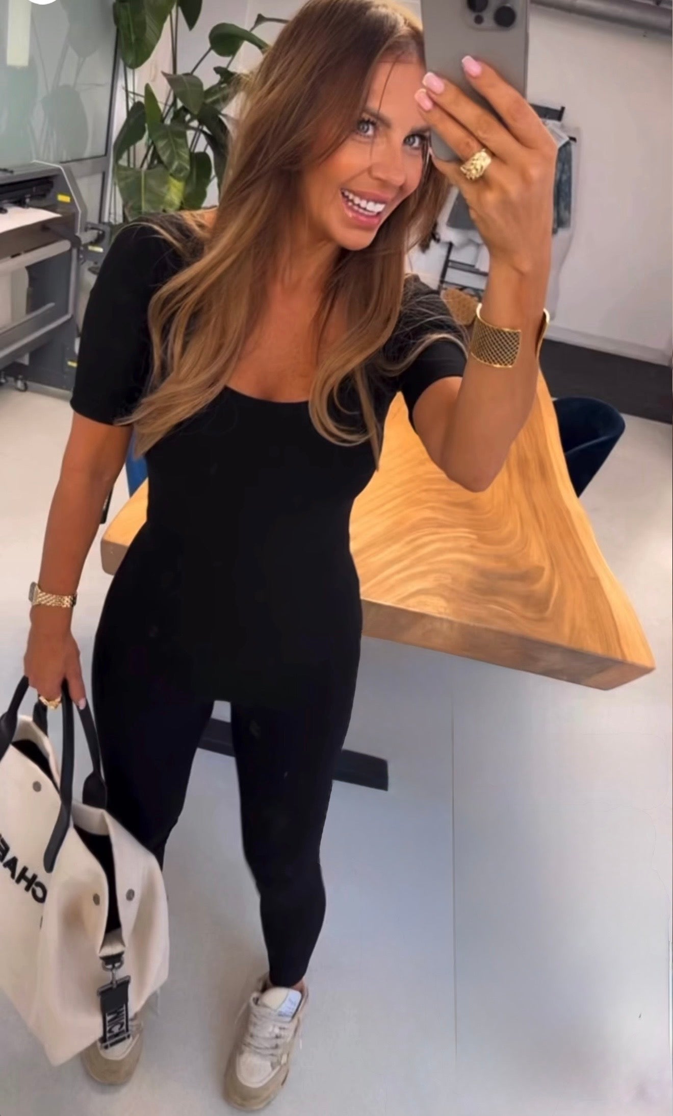 Kombinezon na krótki rękaw EMO - Veretti Boutique