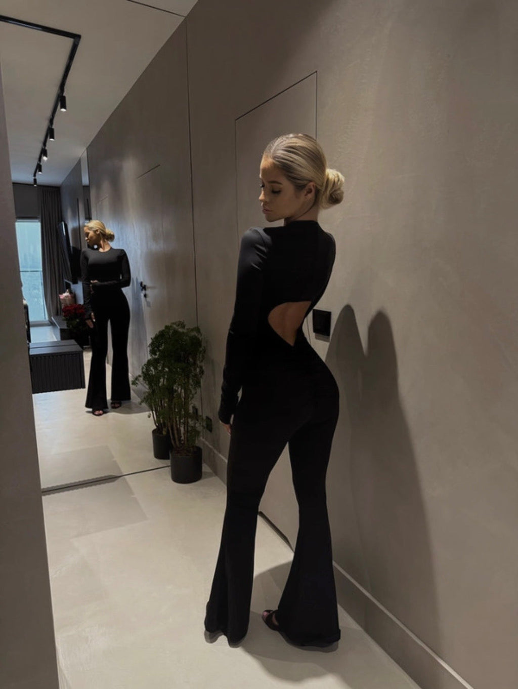 Kombinezon obcisły modelujący z marszczeniem - Veretti Boutique