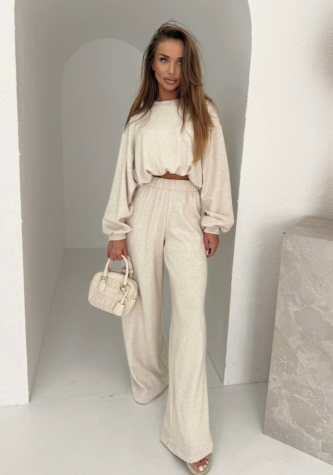 Komplet sweterkowy kremowy 50% wełny - Veretti Boutique