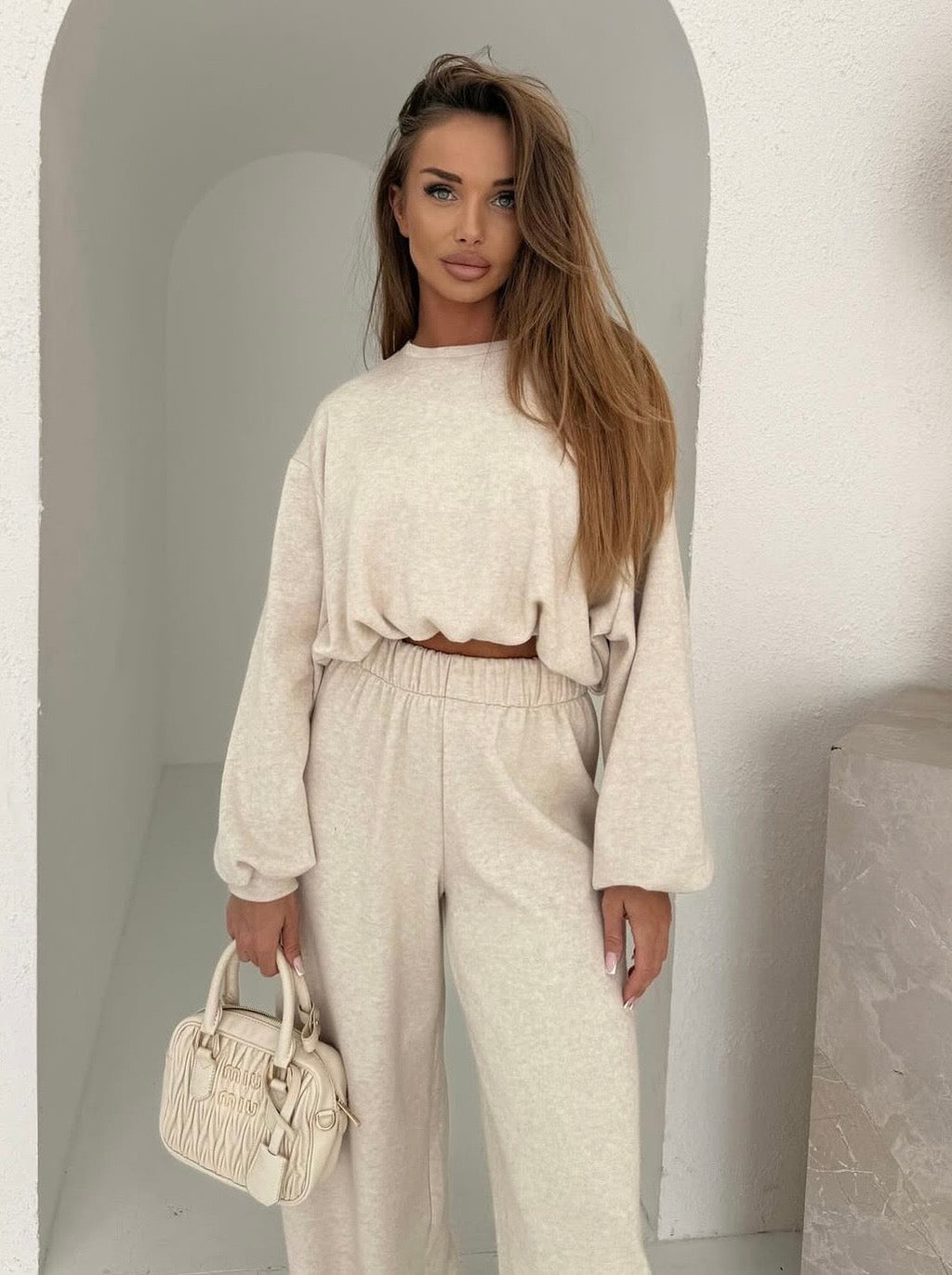 Komplet sweterkowy kremowy 50% wełny - Veretti Boutique