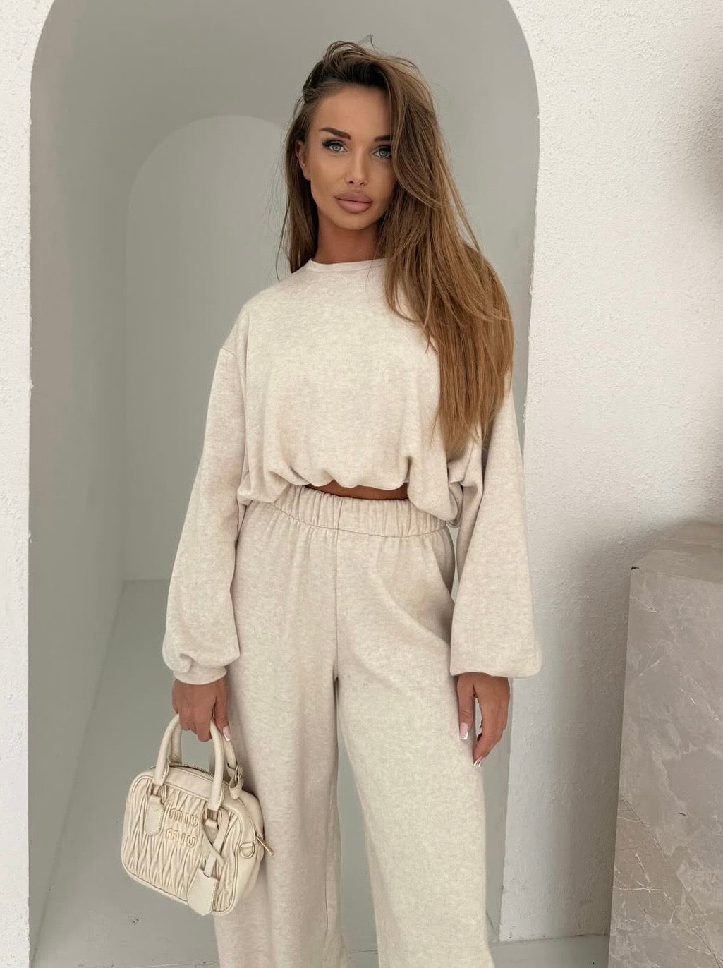 Komplet sweterkowy kremowy 50% wełny - Veretti Boutique