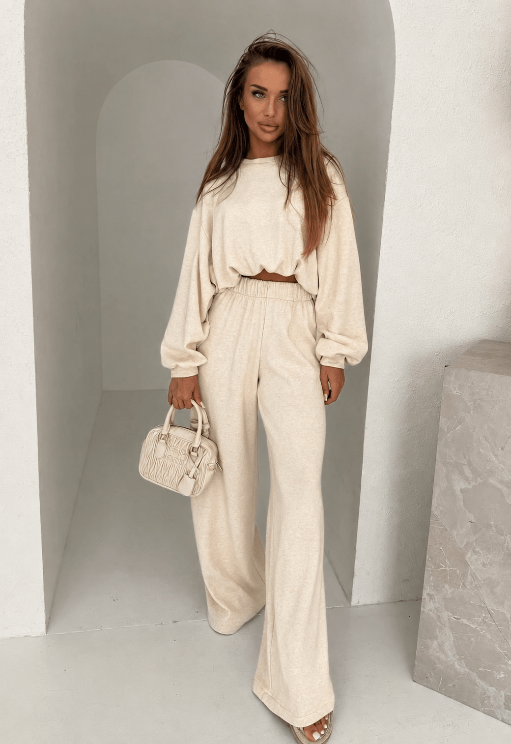 Komplet sweterkowy waniliowy 50% wełny - Veretti Boutique