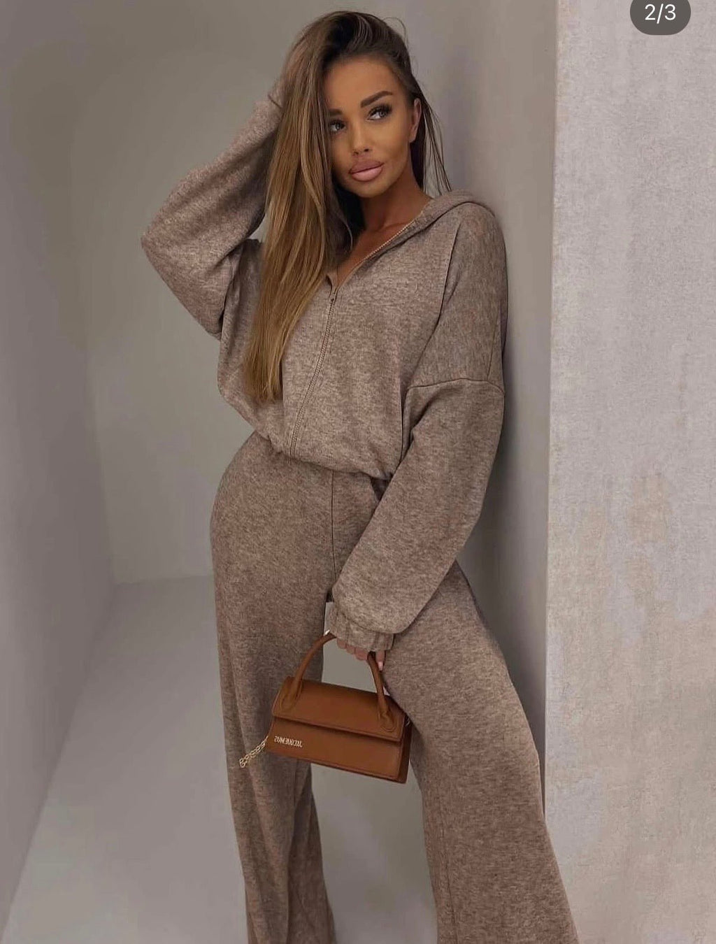 Komplet sweterkowy z kapturem cappuccino 50% wełny - Veretti Boutique