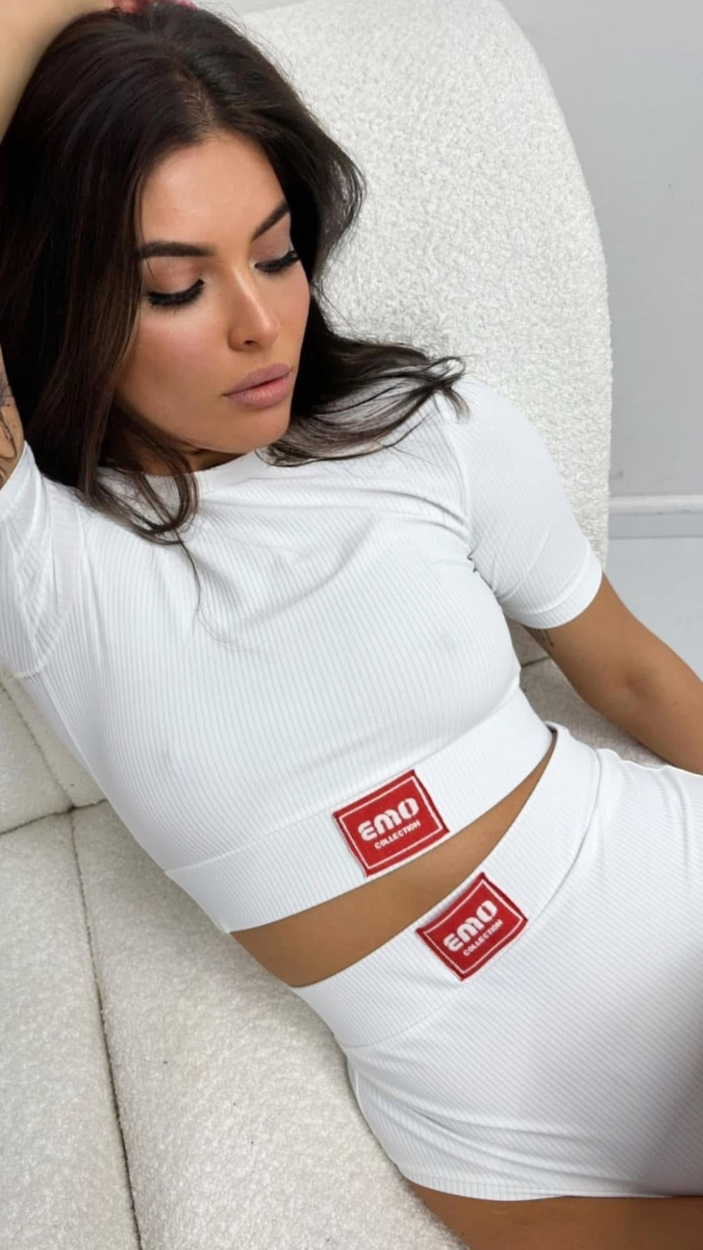 Komplet top z krótkim rękawem i + stringi EMO - Veretti Boutique