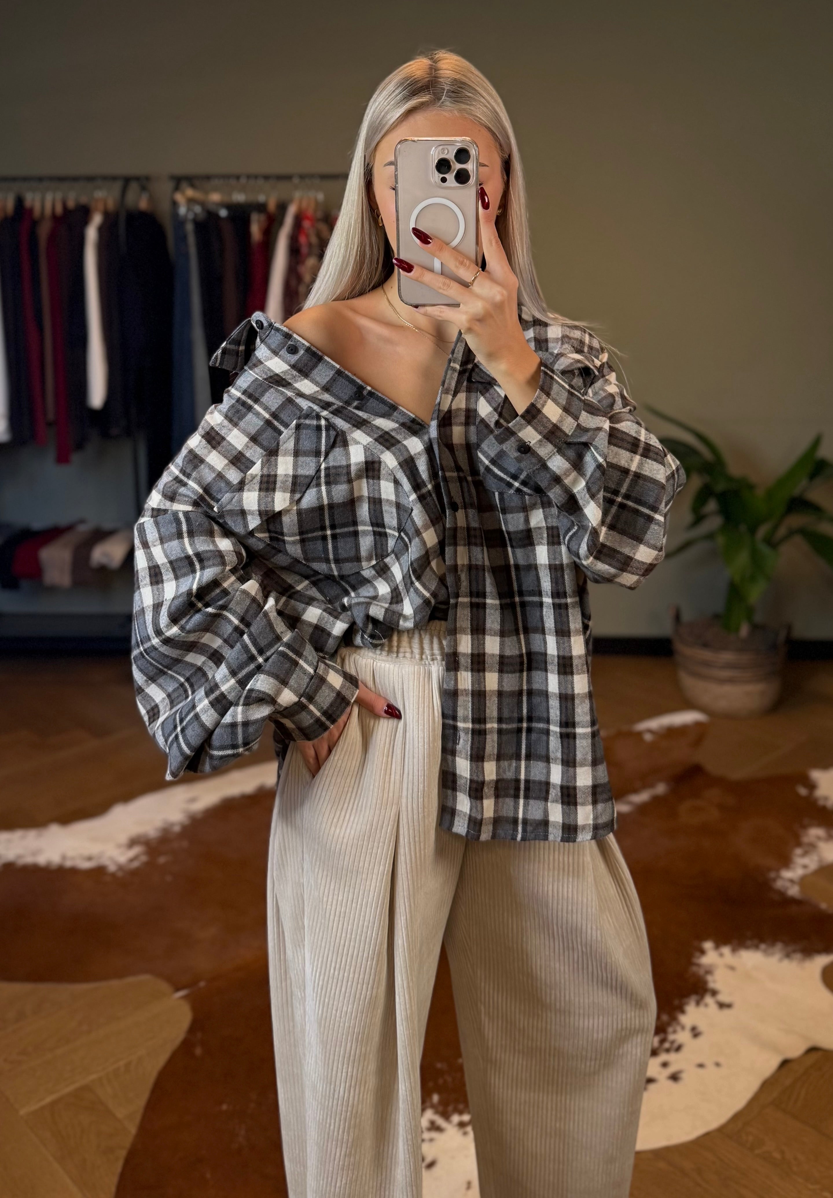 Koszula w kratę brązowo - niebieska 80% bawełna i 20% wiskoza EMO - Veretti Boutique