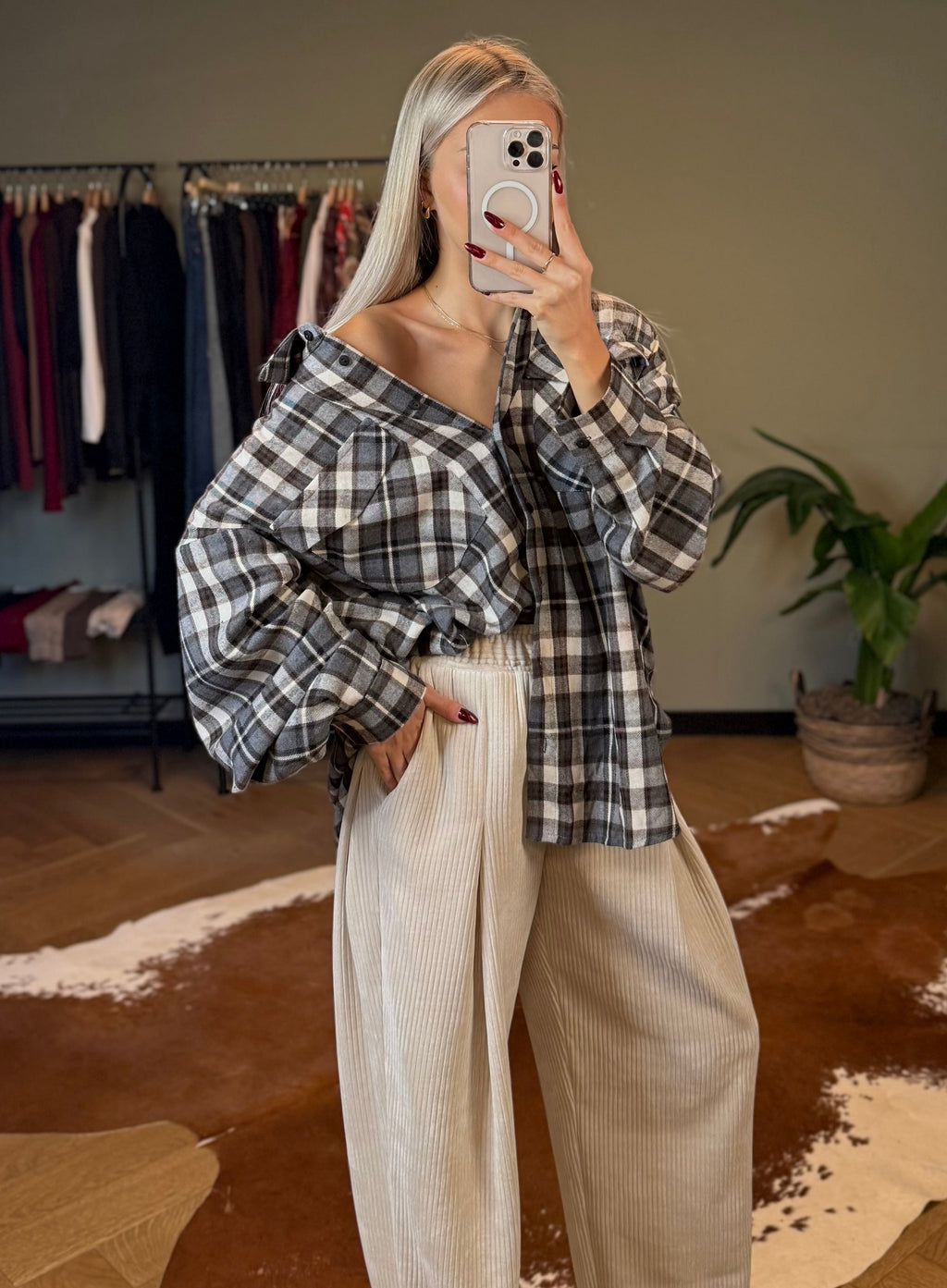 Koszula w kratę brązowo - niebieska 80% bawełna i 20% wiskoza EMO - Veretti Boutique