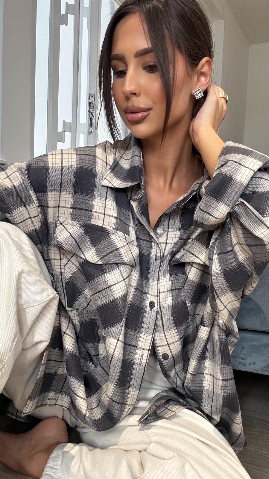 Koszula w kratkę grafitowo marcepanowa EMO - Veretti Boutique