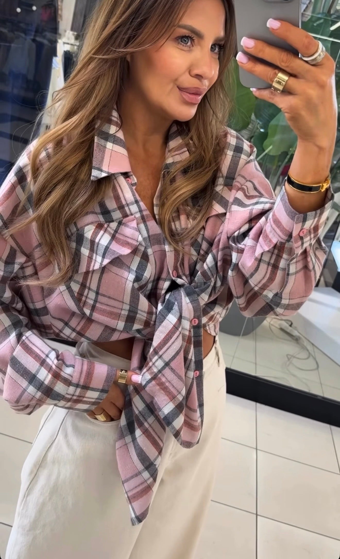 Koszula w kratkę różowo szara EMO - Veretti Boutique