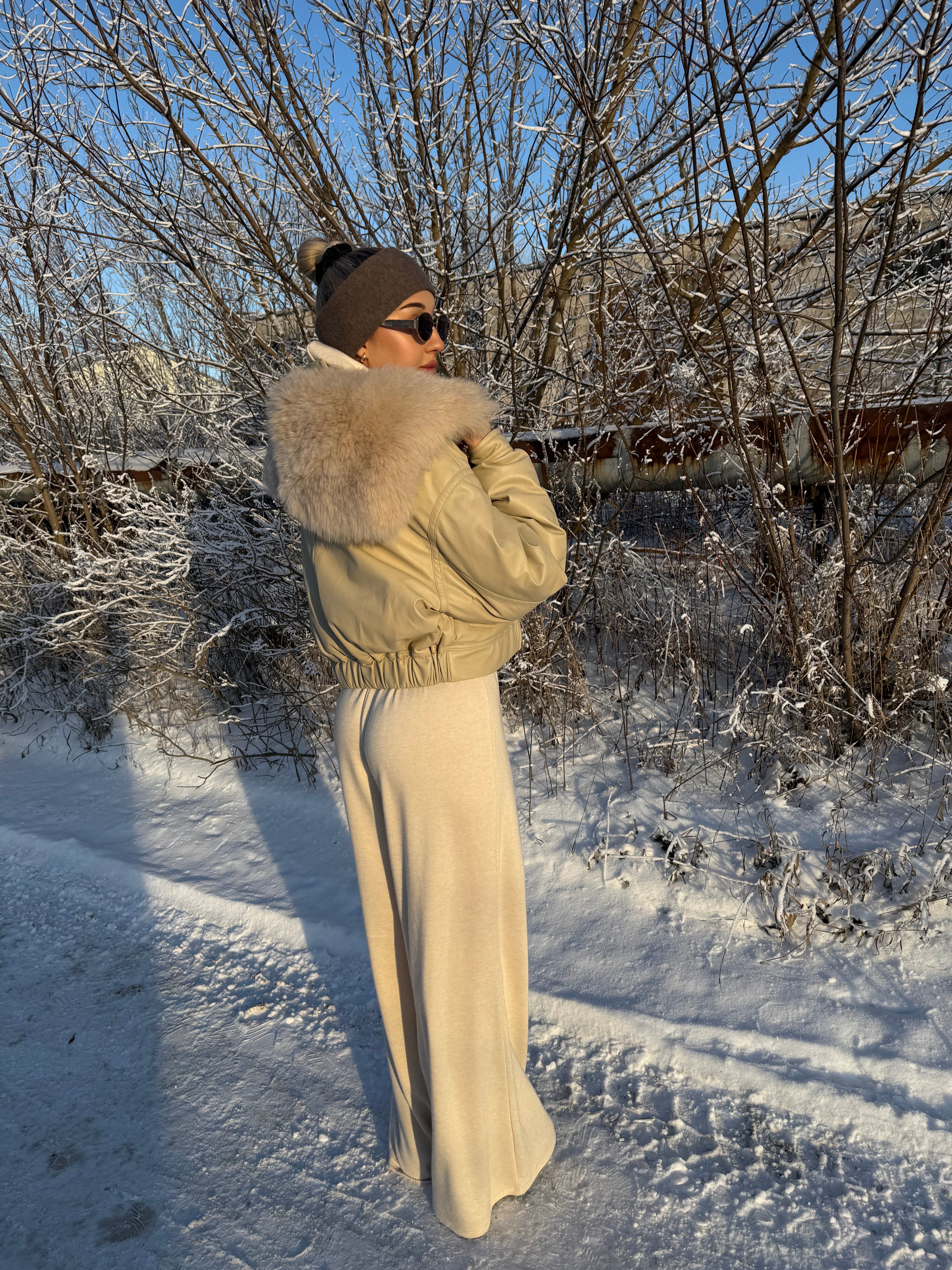 Kurtka z naturalnym futerkiem i pierzem - Veretti Boutique