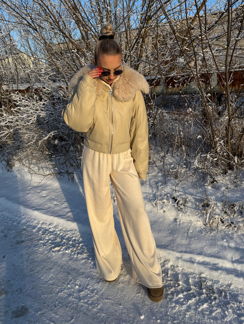 Kurtka z naturalnym futerkiem i pierzem - Veretti Boutique