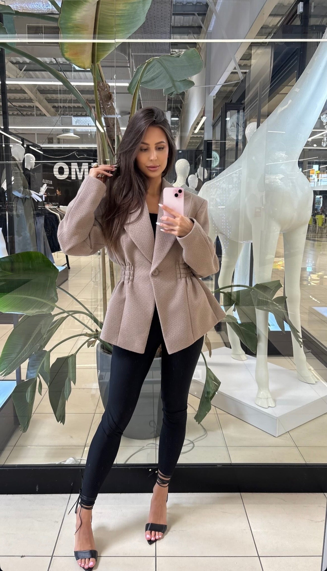 Legginsy czarne modelujące EMO - Veretti Boutique