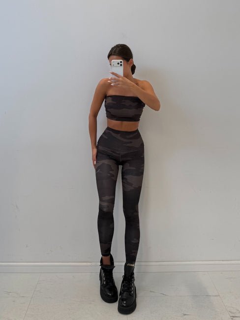 Legginsy z wysoką gumą moro V EMO - Veretti Boutique