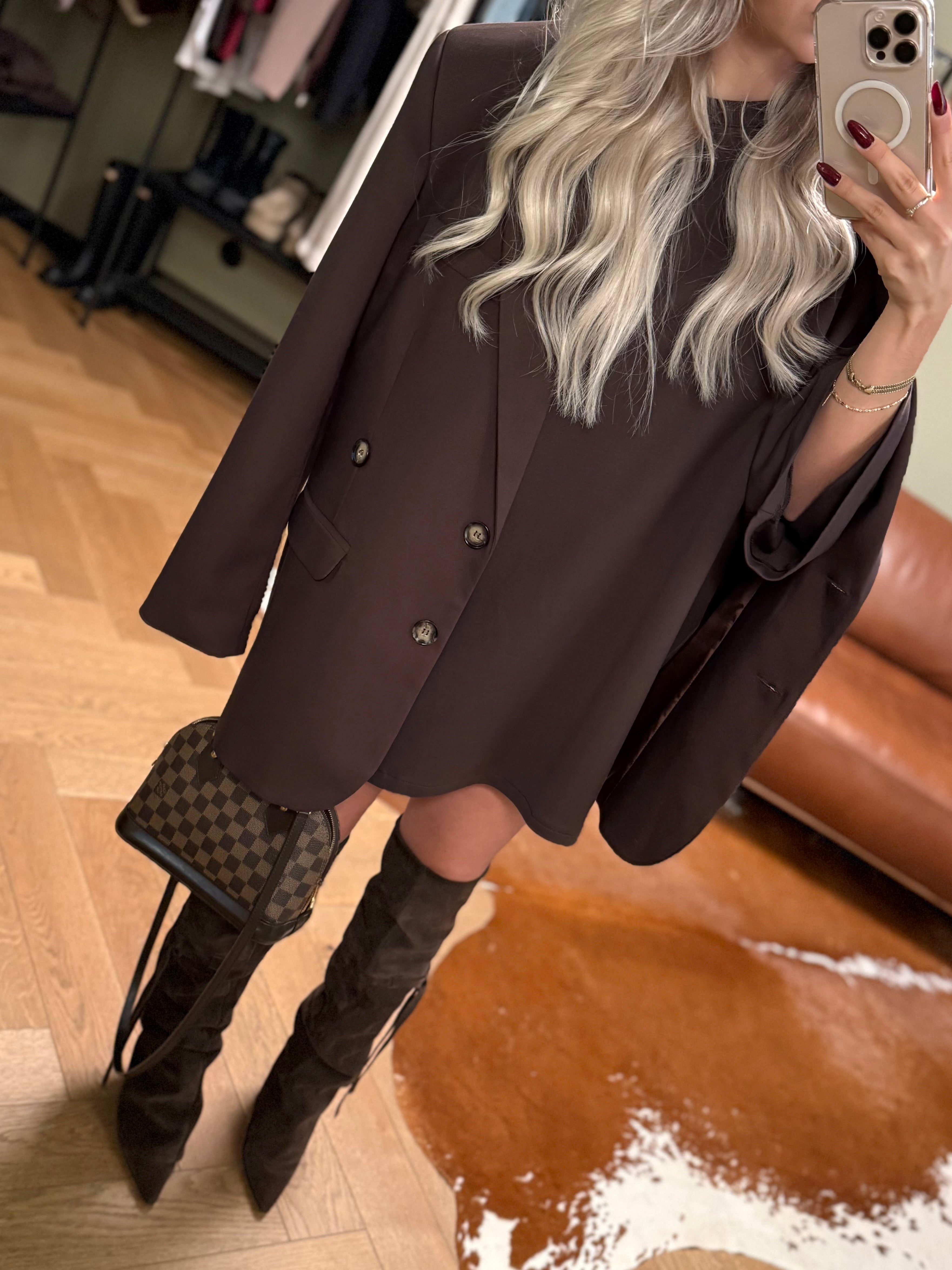 Marynarka 2w1 czekoladowa EMO - Veretti Boutique