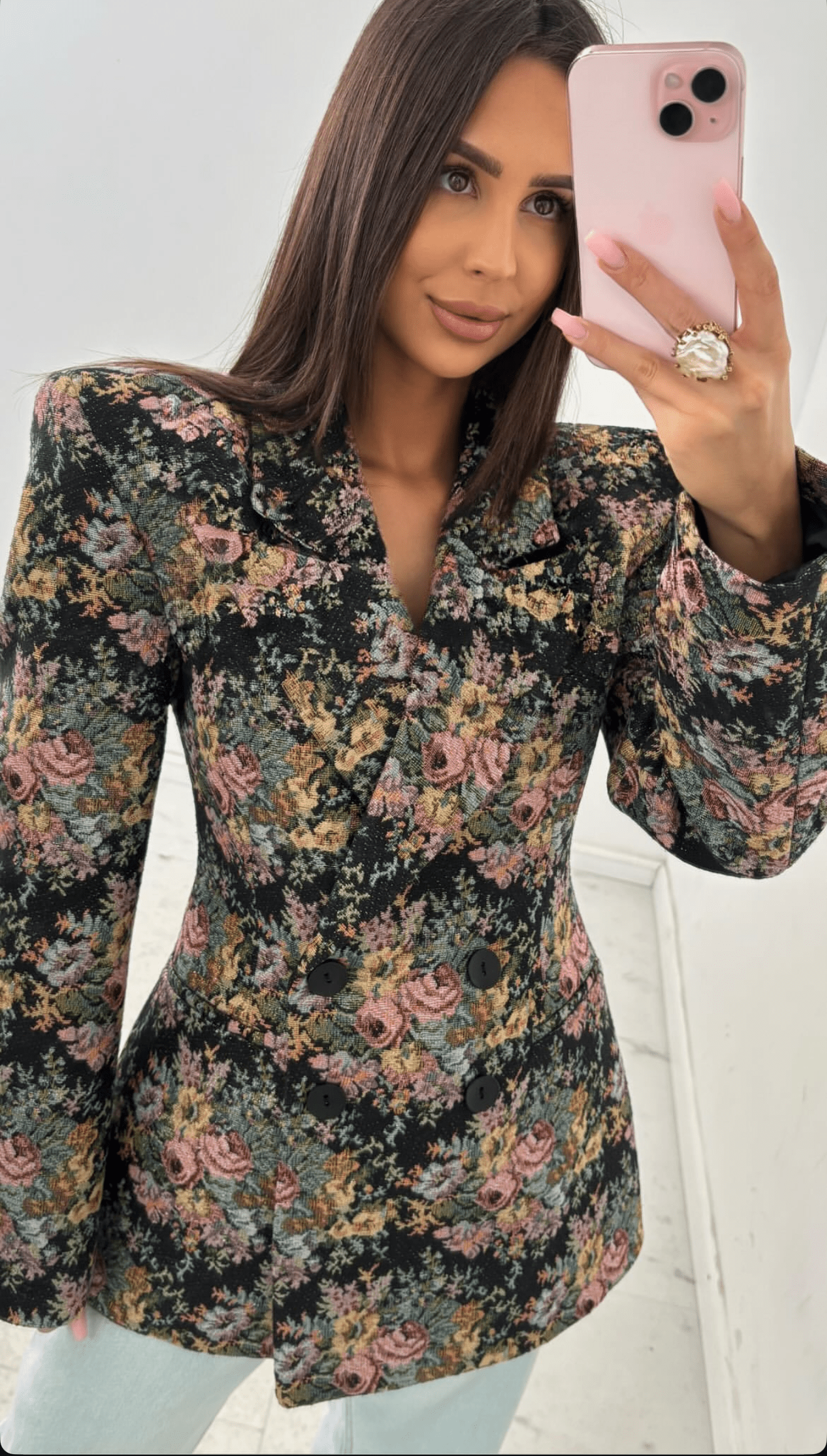 Marynarka w kwiaty 🖤 EMO - Veretti Boutique