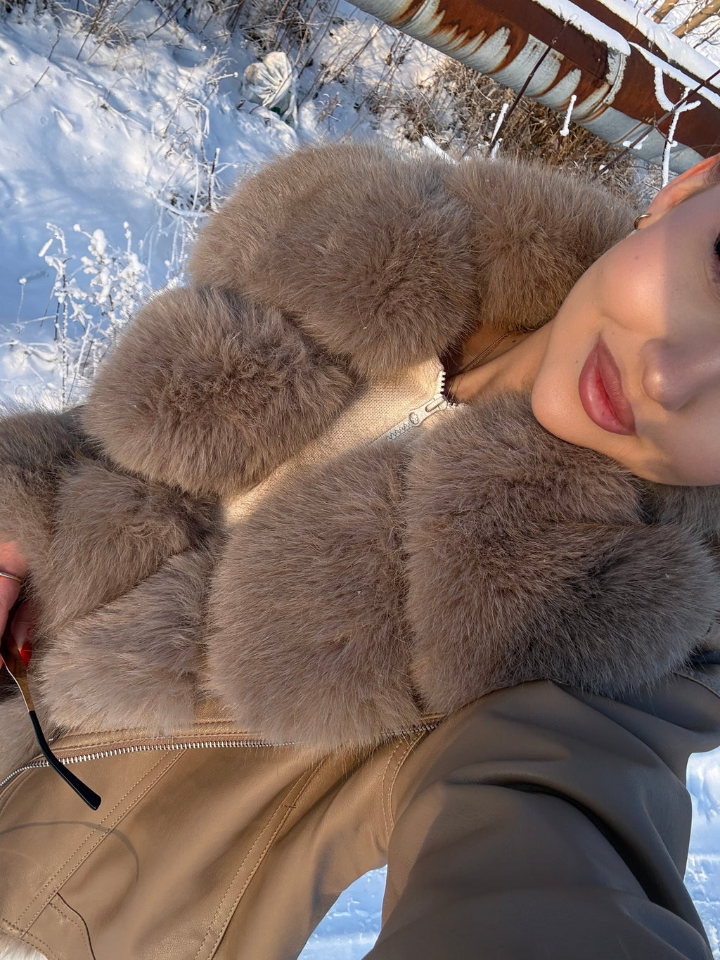 Ocieplana ramoneska z eko futerkiem - Veretti Boutique