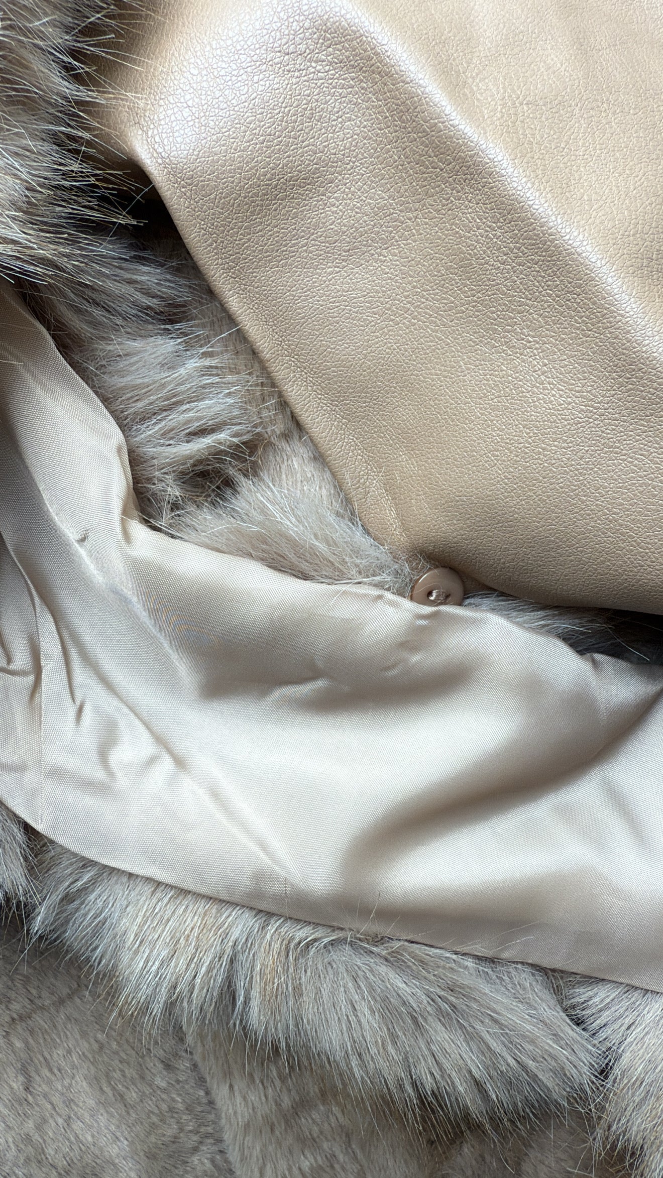 Ocieplana ramoneska z eko futerkiem - Veretti Boutique