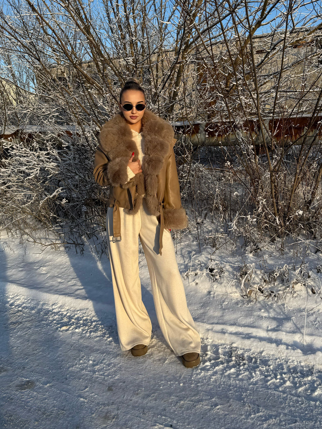 Ocieplana ramoneska z eko futerkiem - Veretti Boutique