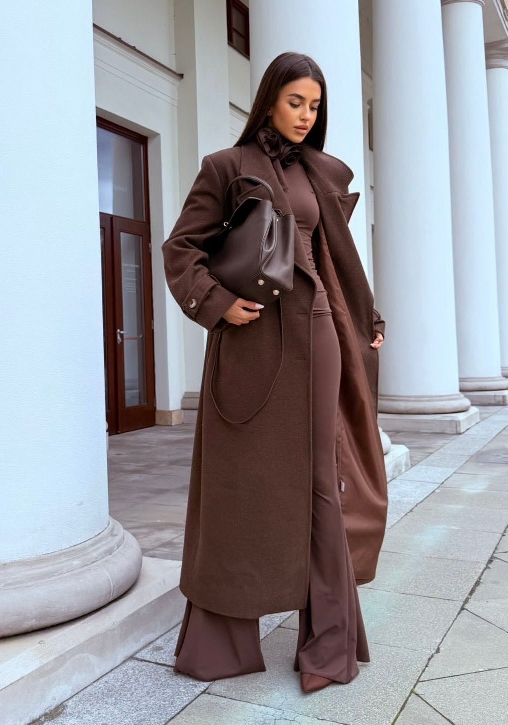 Płaszcz jesienny wiązany brązowy BELLUCI - Veretti Boutique