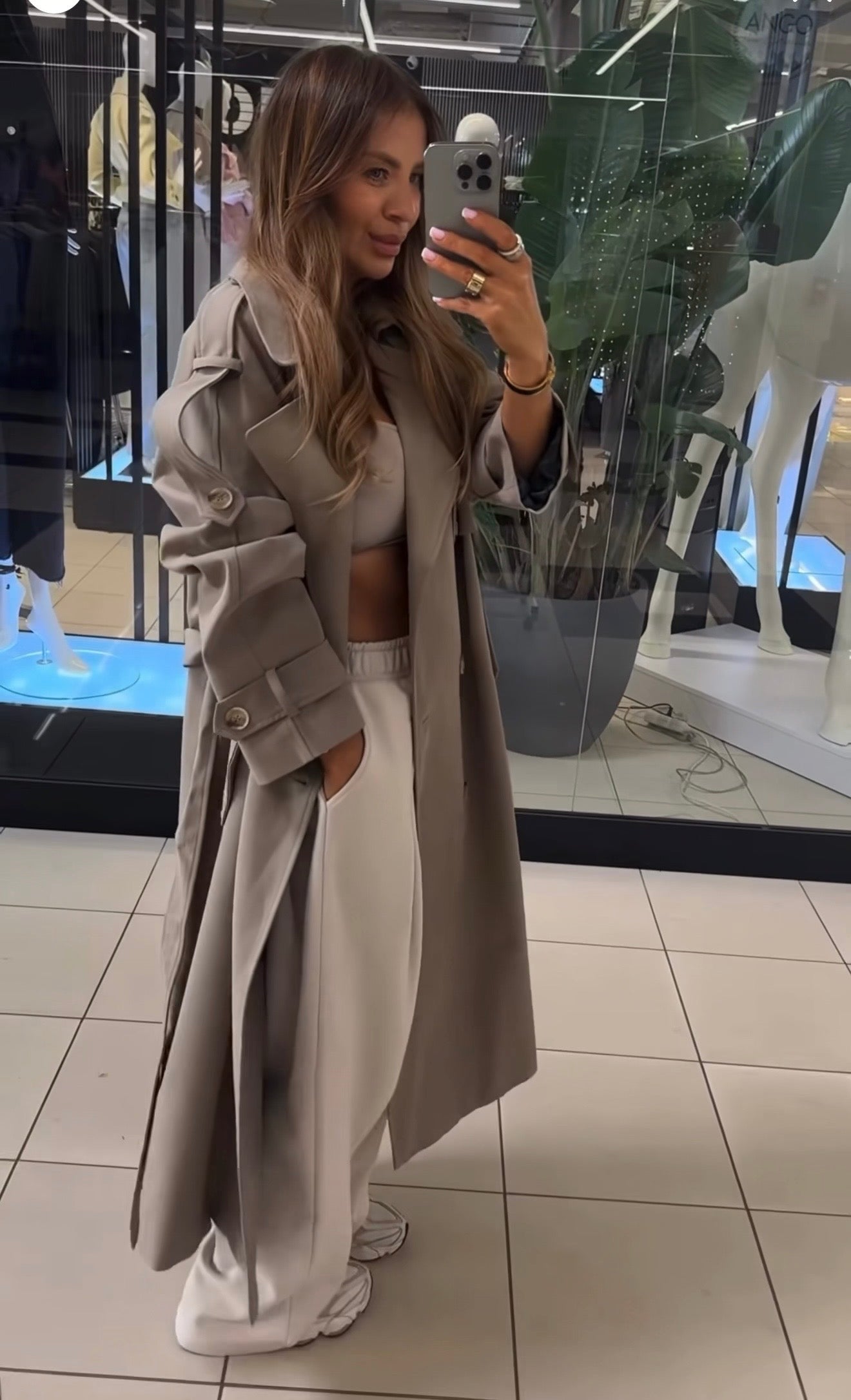 Płaszcz trencz ciemny safari EMO - Veretti Boutique
