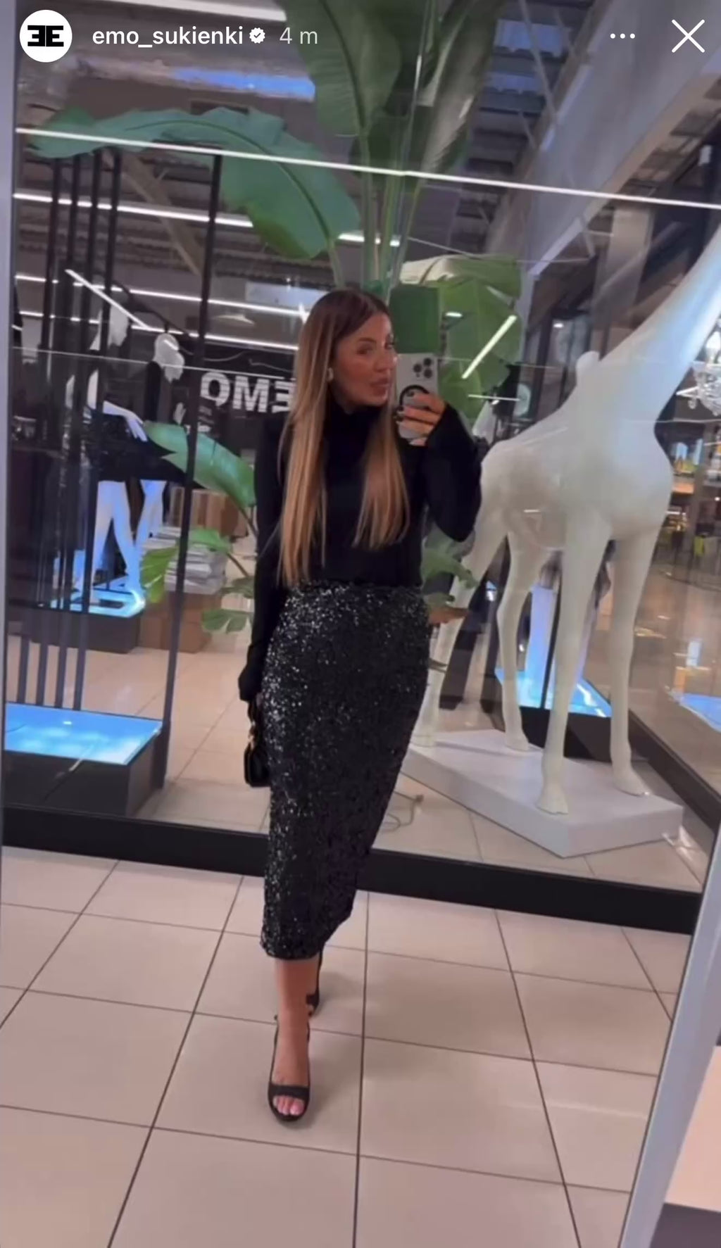 Spódniczka cekinowa midi EMO