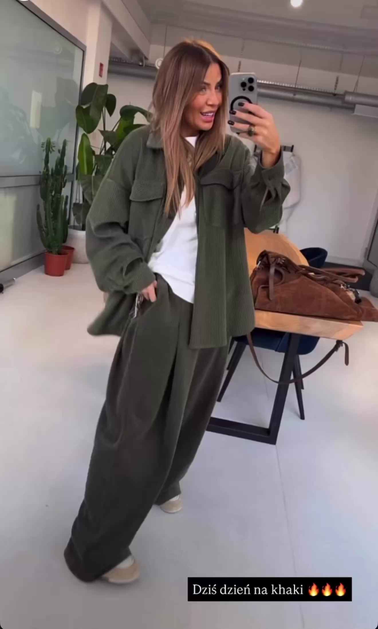 Koszula sztruksowa khaki EMO