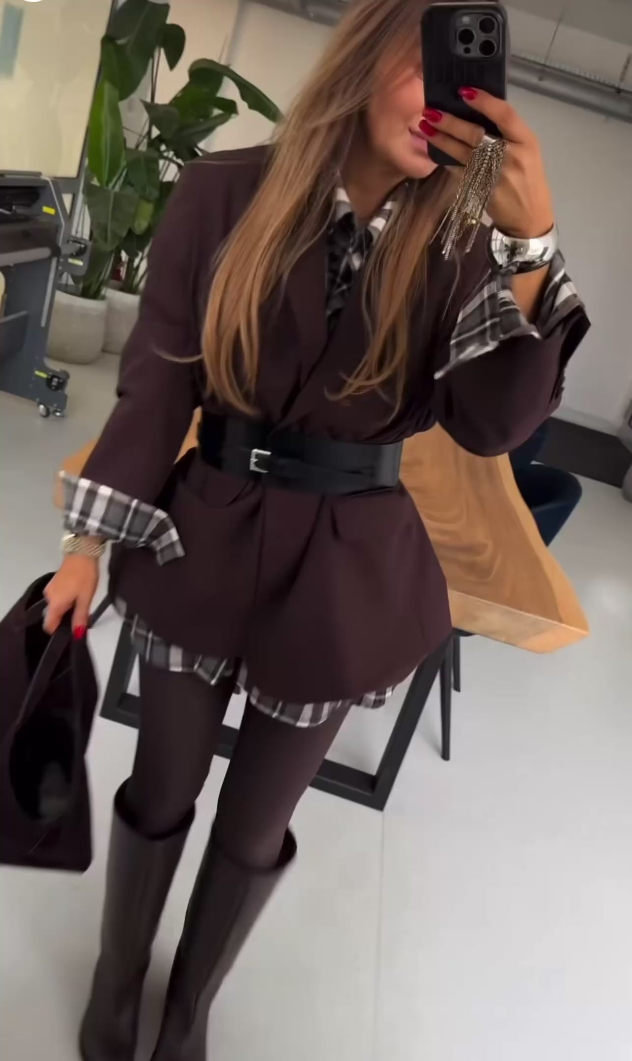 Legginsy czekoladowe modelujące EMO