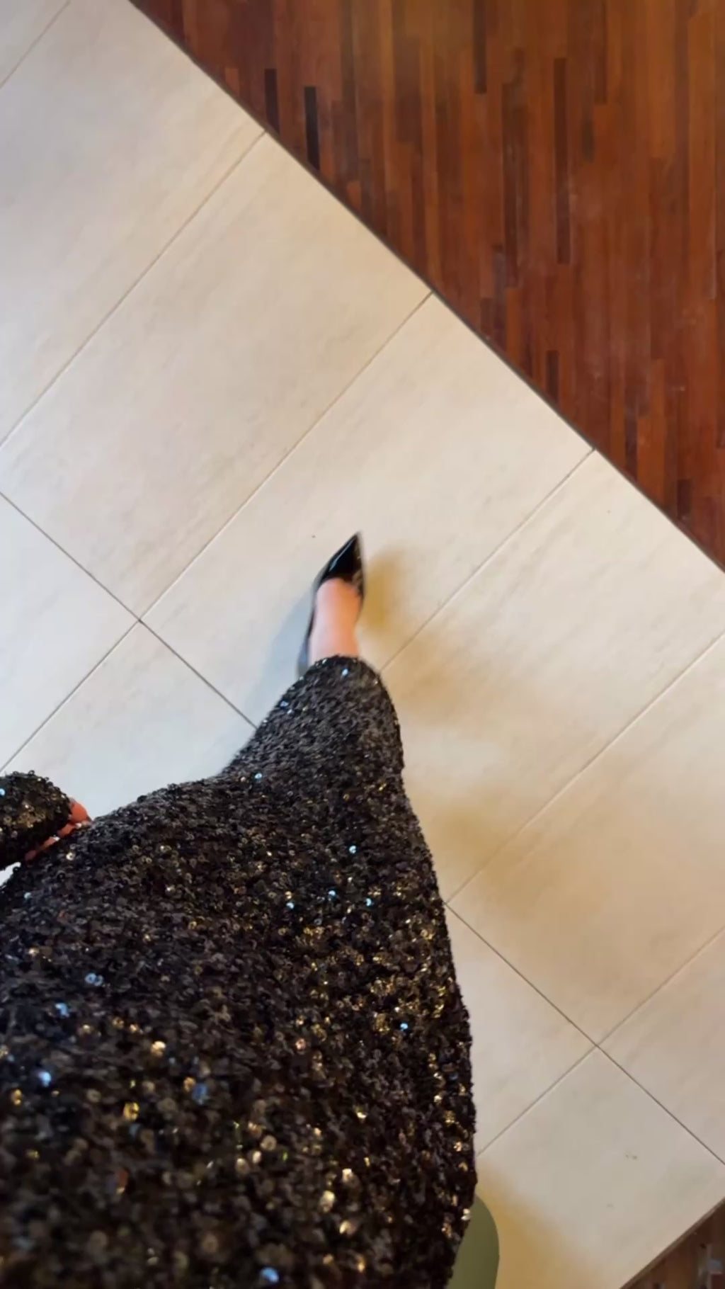 Spódniczka cekinowa midi EMO