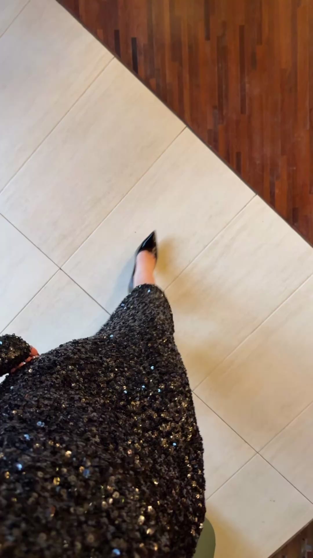 Spódniczka cekinowa midi EMO