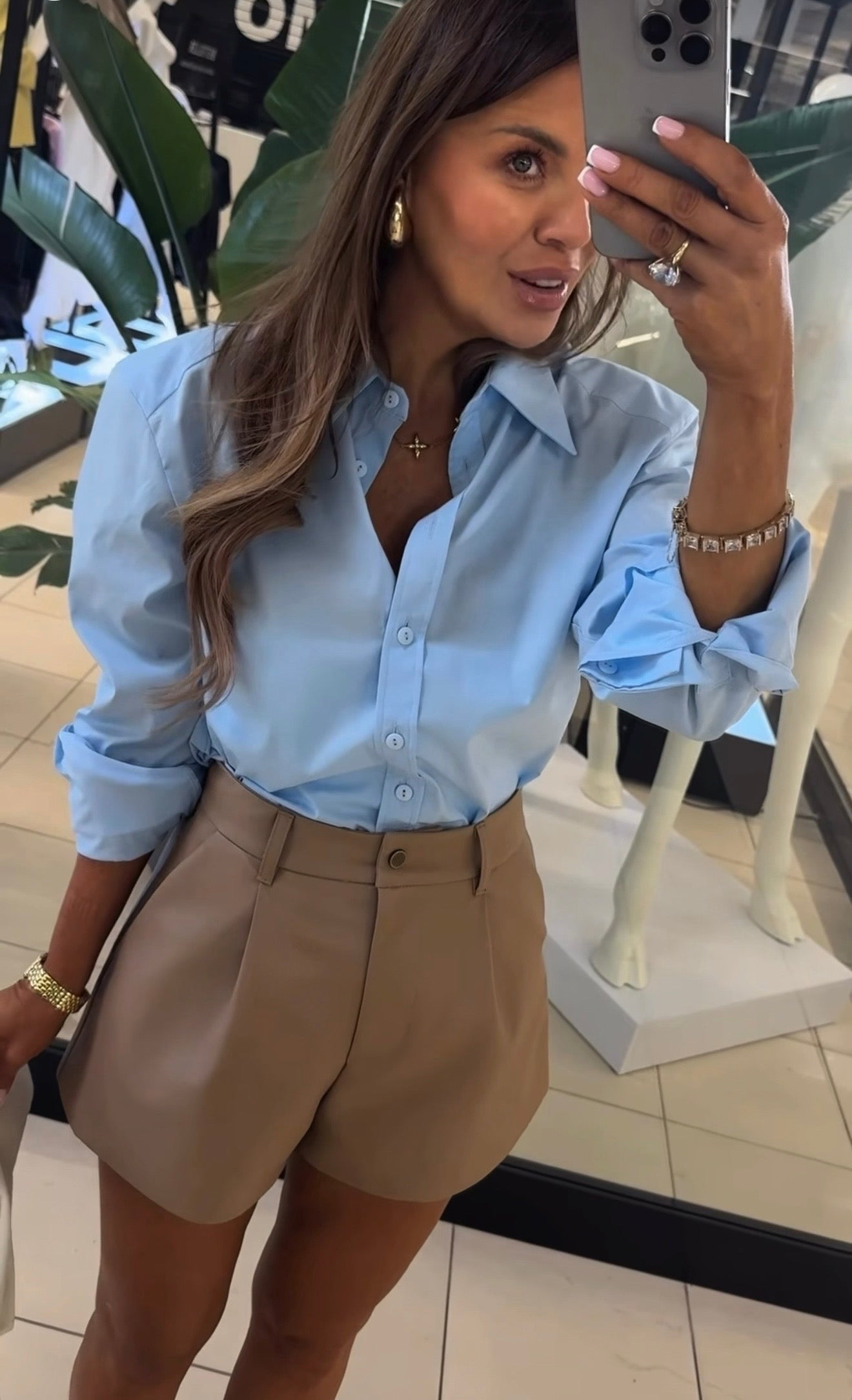 Spodenki z eko skóry - Camel EMO - Veretti Boutique