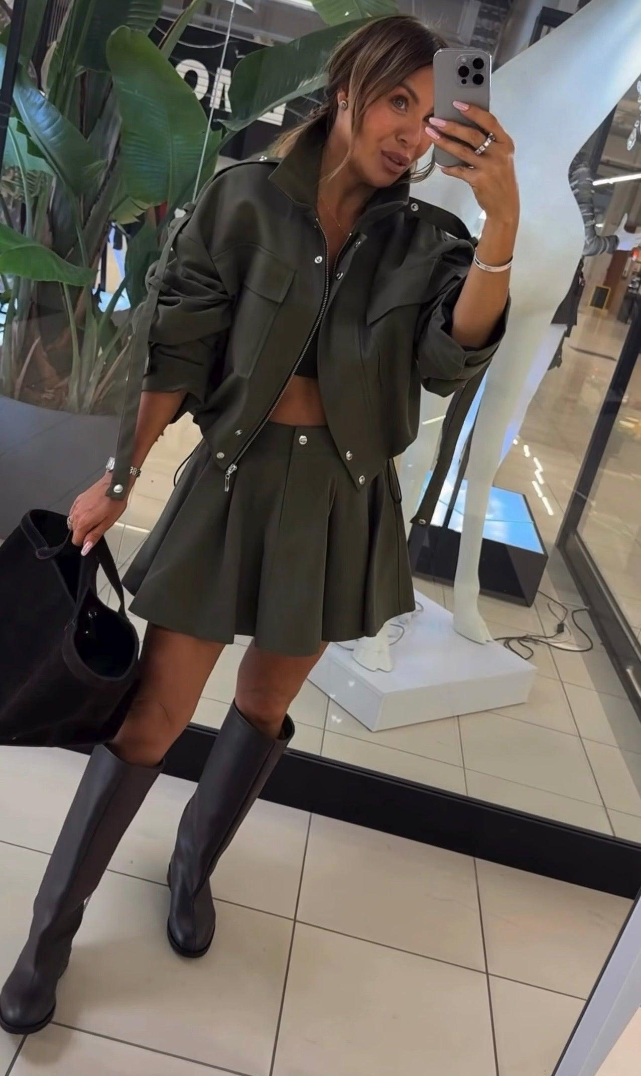 Spódniczka plisowana- Khaki 2 EMO - Veretti Boutique
