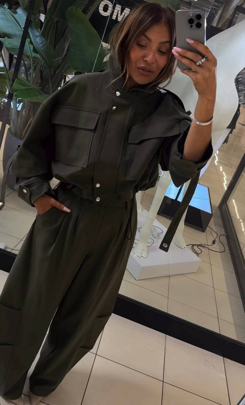 Spodnie bojówki- Khaki 2 EMO - Veretti Boutique