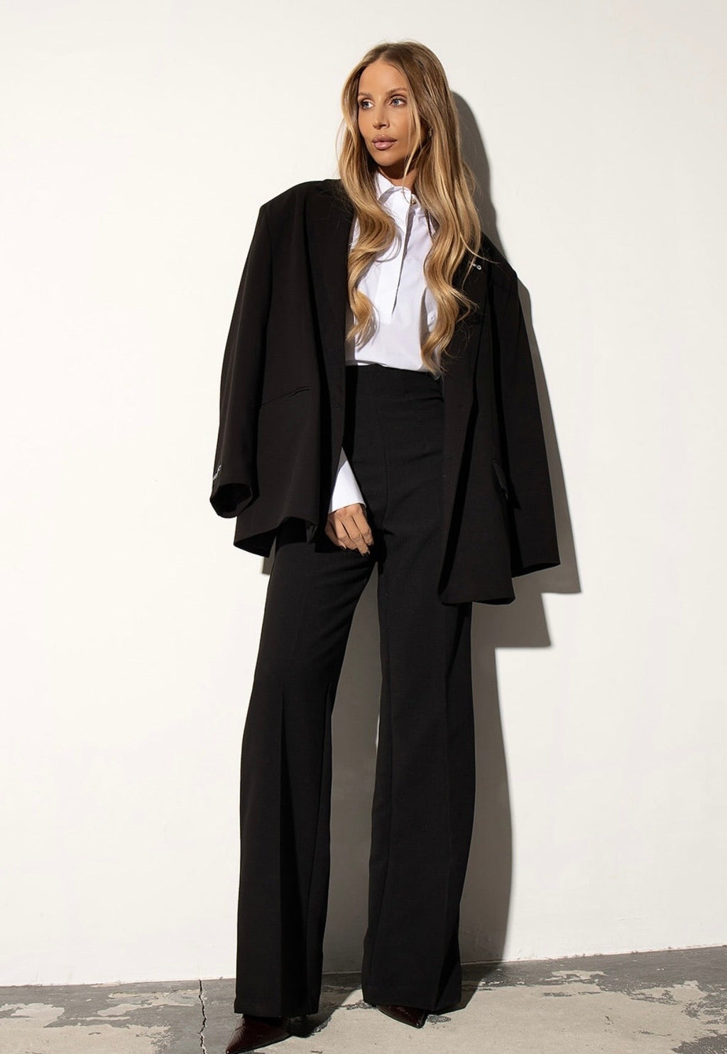 Spodnie z suwakiem z tyłu bullgari czarne Belluci - Veretti Boutique