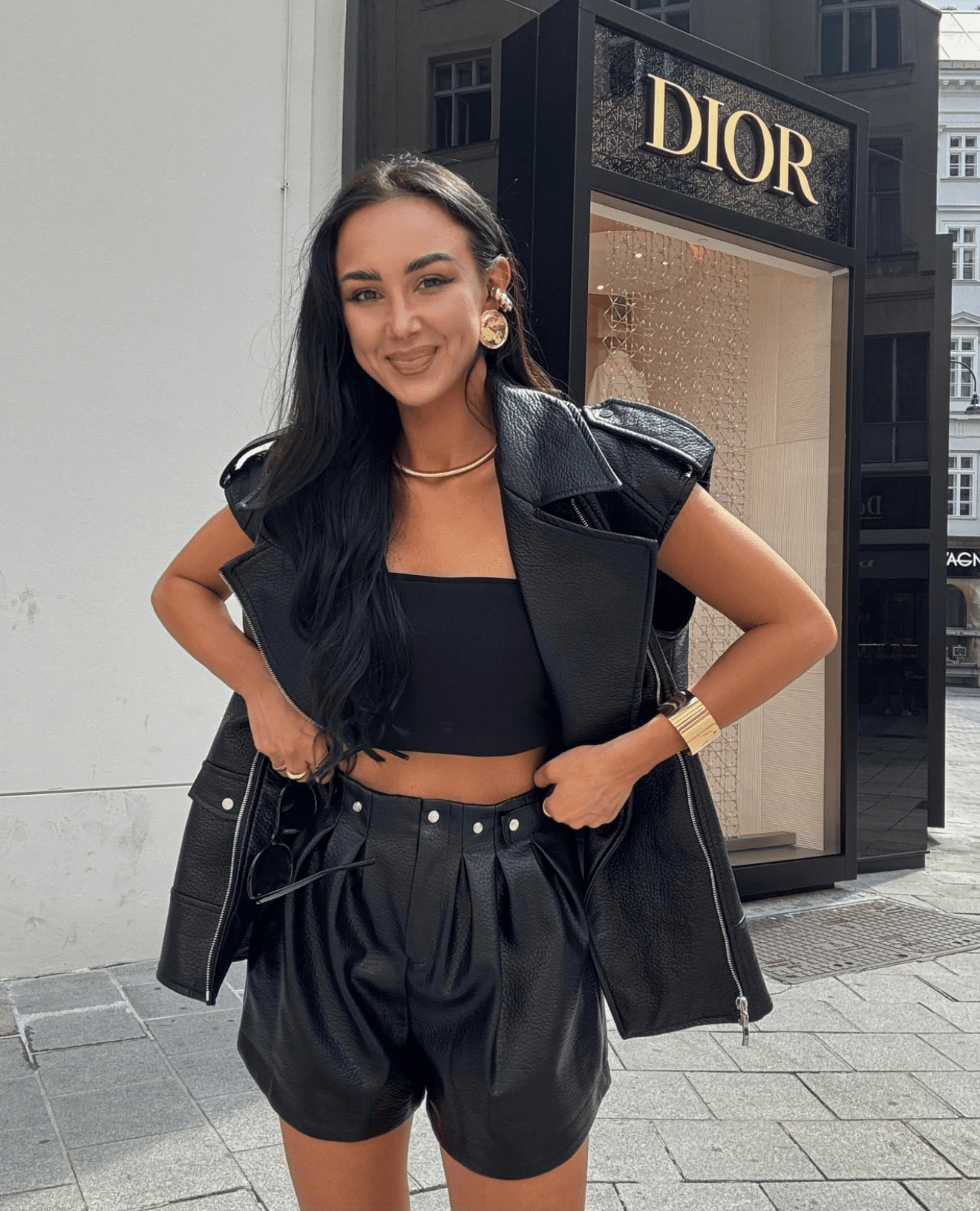 Szorty regulowane z eko skóry LaMilla - Veretti Boutique