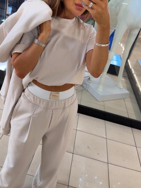 T-shirt damski basic beż EMO - Veretti Boutique